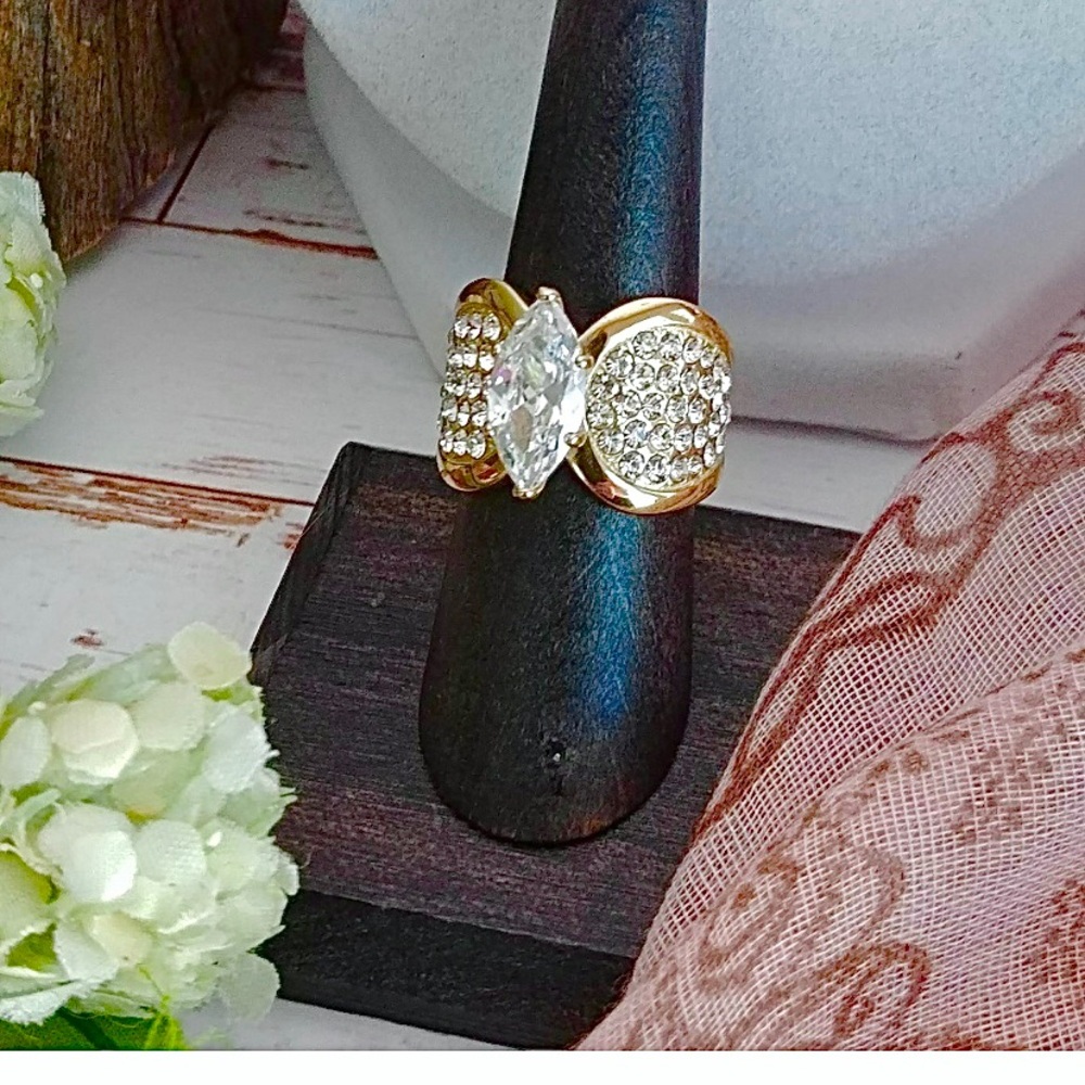 Marquis CZ Fashion Ring - Picture 4 of 5